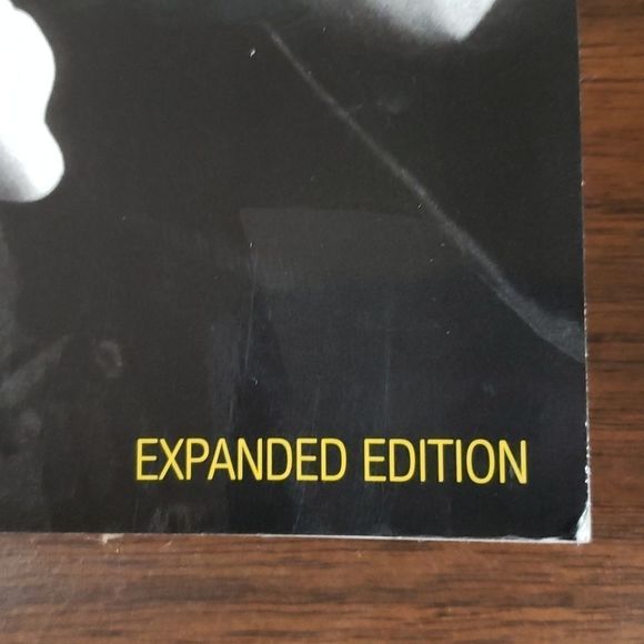 Bruce Lee Tao of Jeet Kune Do Book Expanded Edition 2013 - Picture 2 of 4